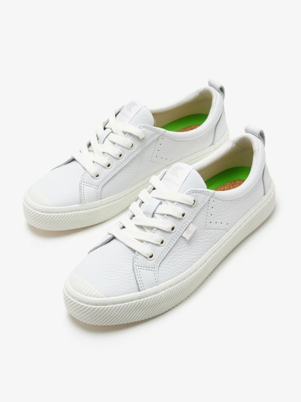 Cariuma OCA Low Cap Tie Sneakers